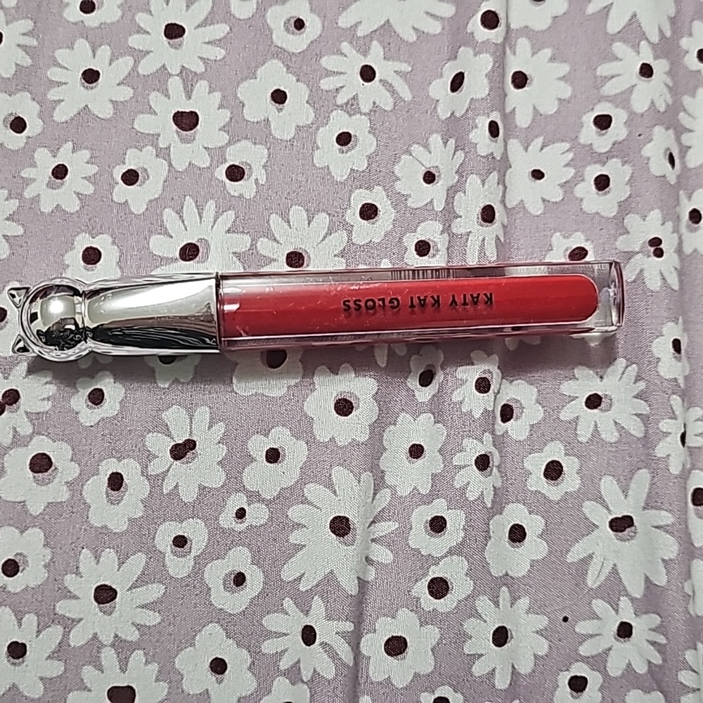 Katy gloss